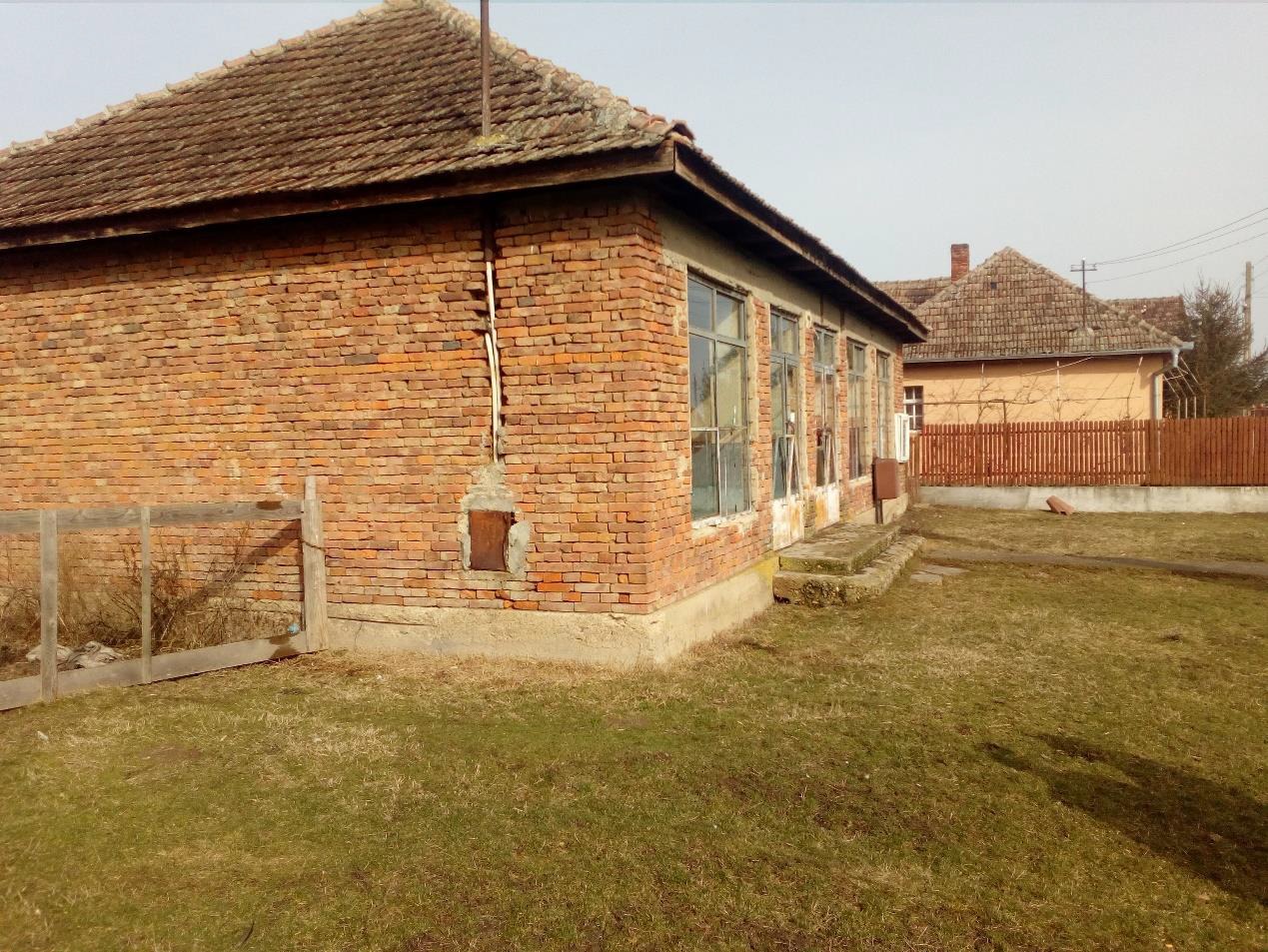 Magazin Mixt din Hotoan, Satu Mare – vânzare prin lichidator